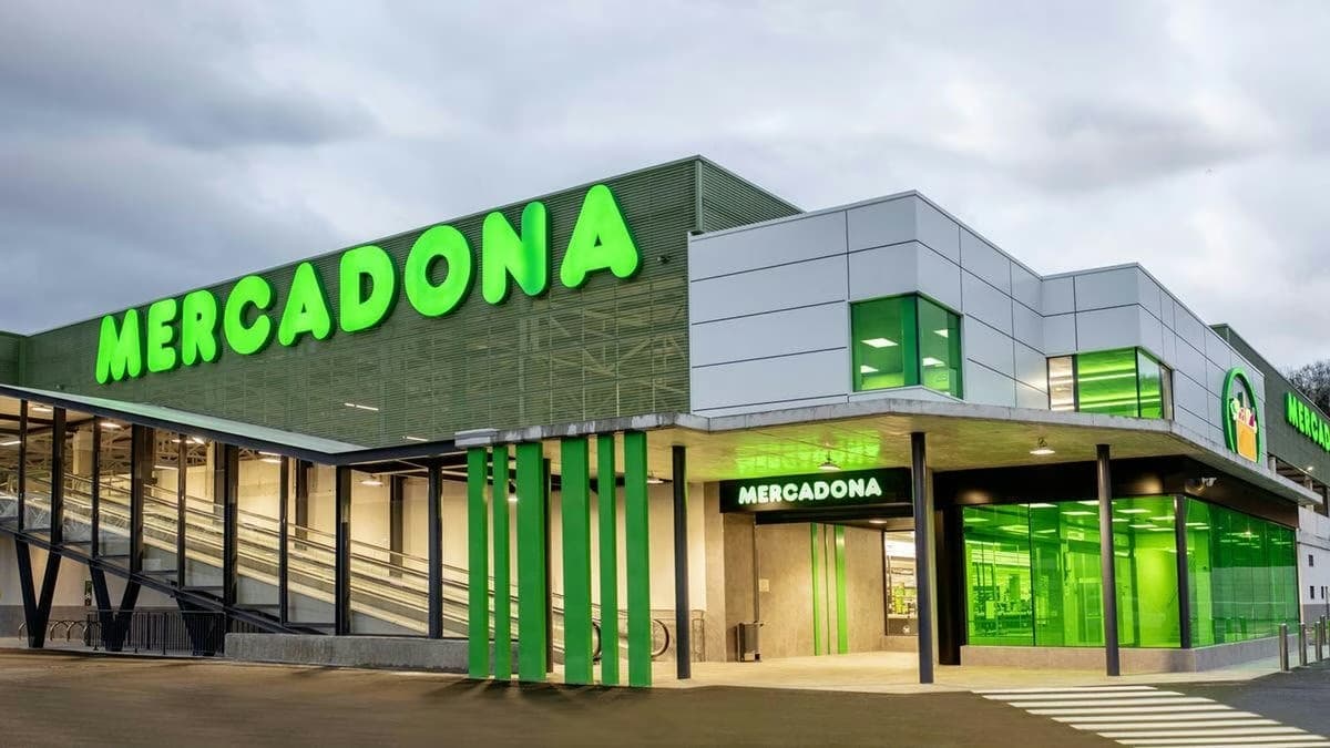 Imagen de apoyo para la noticia sobre Mercadona bate récords en 2025: gana 1.729 millones y roza los 42.000 millones en ventas