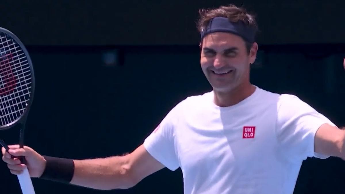 Roger Federer vuelve a la pista y demuestra por qué sigue siendo un icono global