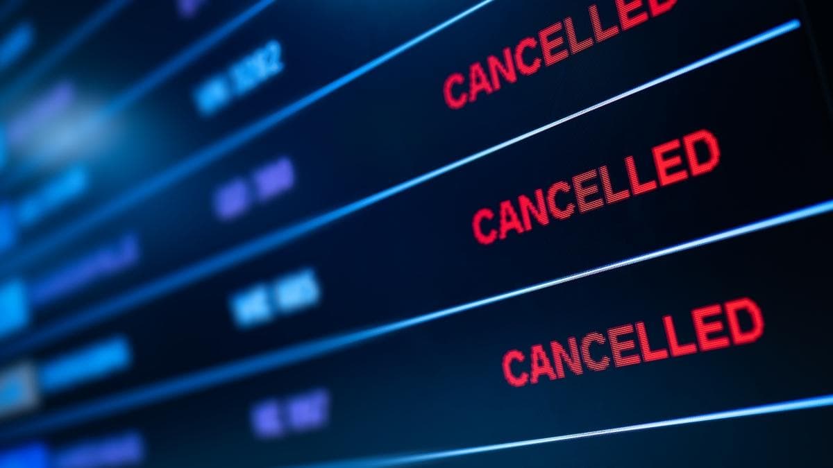 La tormenta invernal paraliza Estados Unidos y deja a miles de viajeros atrapados tras la cancelación de más de 9.000 vuelos