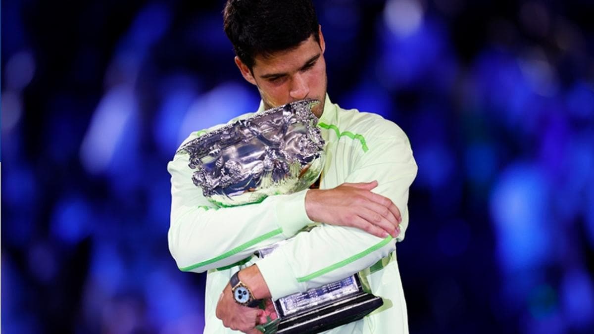 Carlos Alcaraz conquista el Open de Australia y hace historia con un triunfo en cuatro sets