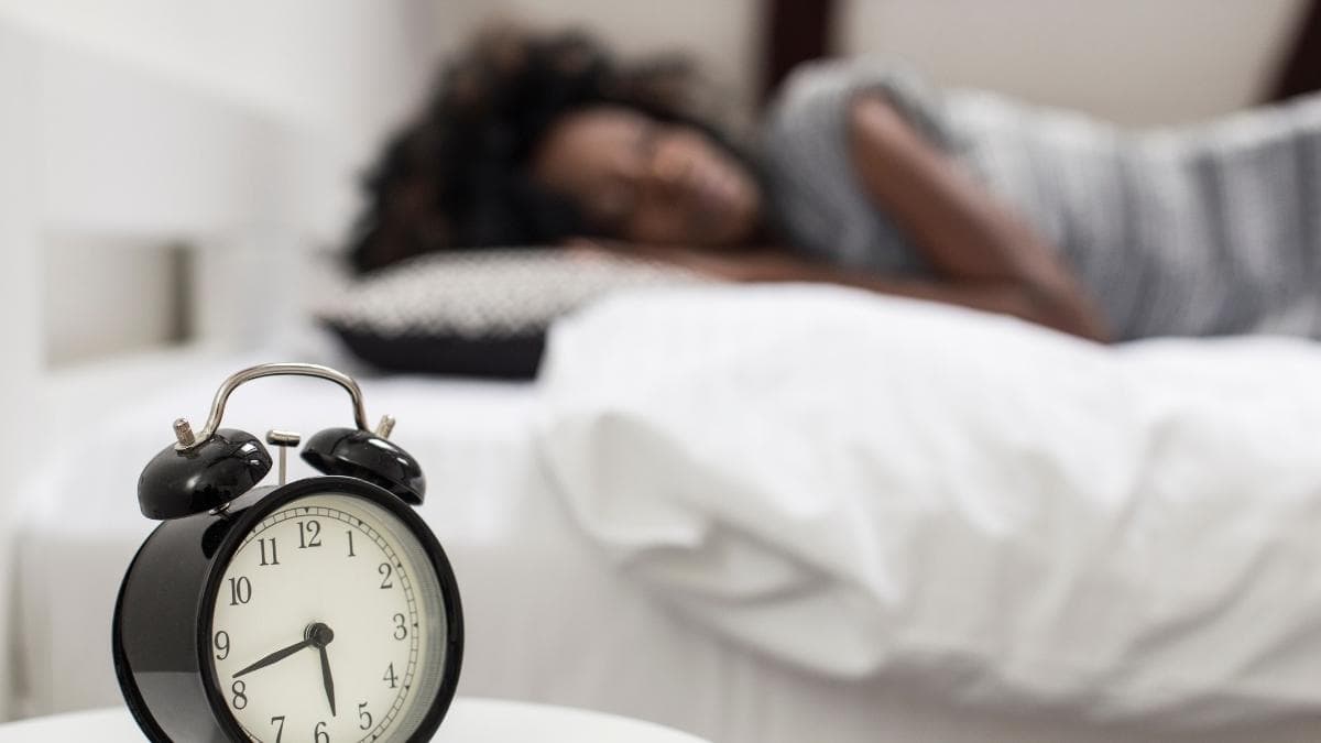 El país donde dormir ocho horas empieza a considerarse un lujo en 2026