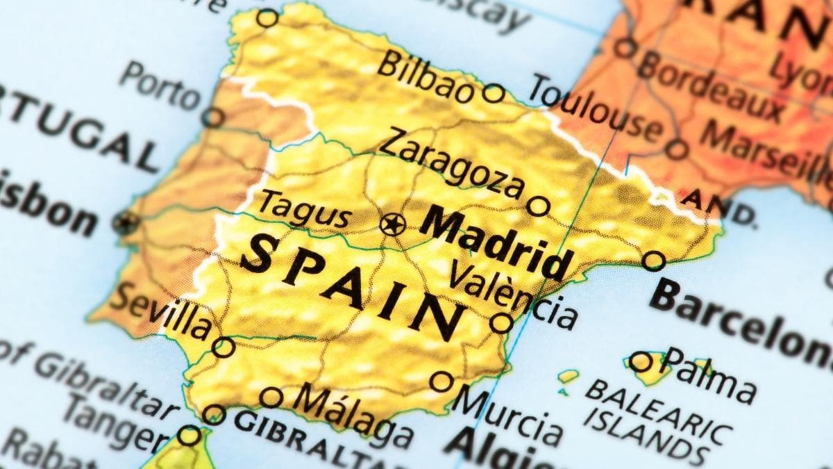 Imagen de apoyo para la noticia sobre España supera por primera vez los 10 millones de habitantes nacidos en el extranjero y se acerca a los 50 millones de residentes