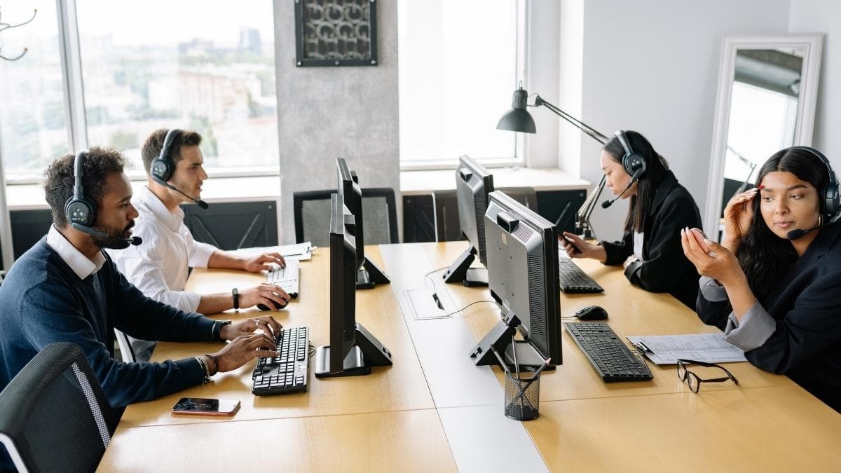 Anthropic redobla su apuesta por la IA en la oficina y sacude a Wall Street