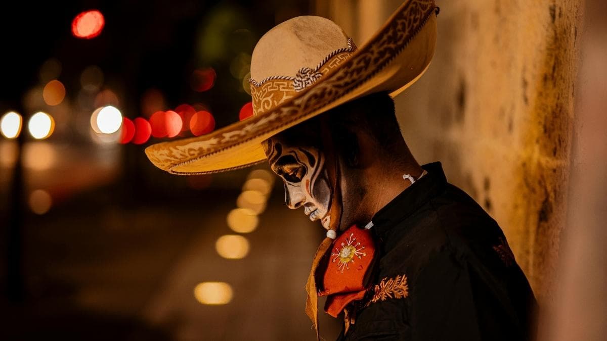 La sorprendente razón por la que los sombreros mexicanos se venden ahora en todas las tiendas de souvenirs